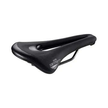 Selle San Marco Shortfit 2.0 Supercomfort Open-Fit Racing nyereg [140 mm, 255 mm] kerékpáros