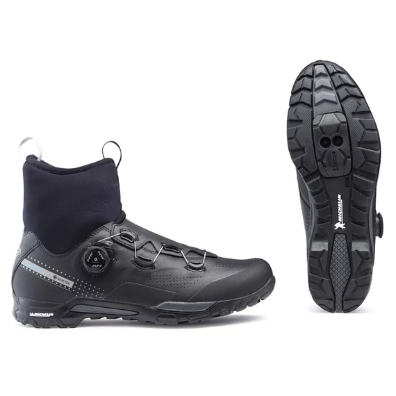 Cipő NORTHWAVE MTB X-CELSIUS ARCTIC GTX 49  téli, fekete kerékpáros