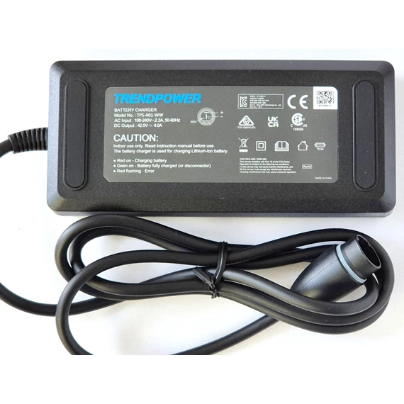 Merida Akku töltő Trend Power GEN2 SMART B44ER0161F EU 4A/42V (750 akksi) kerékpáros