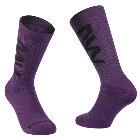 Zokni NORTHWAVE EXTREME AIR S (36-39) SÖTÉTLILA kerékpáros