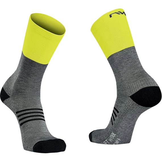 Zokni NORTHWAVE EXTREME PRO HIGH téli szürke/fluo sárga kerékpáros