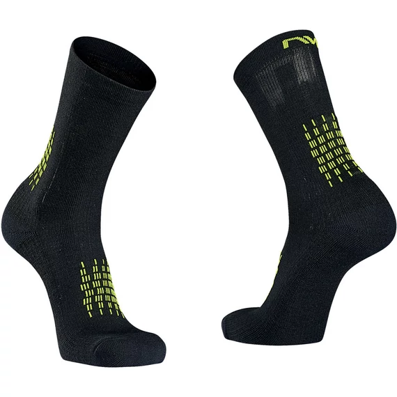 Zokni NORTHWAVE téli FAST M (40--43) fekete/fluo sárga kerékpáros
