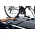 Kép 5/5 - Kerékpárszállító THULE FREERIDE 532 tetőre, váztartós (incl. T-track adapter) kerékpáros